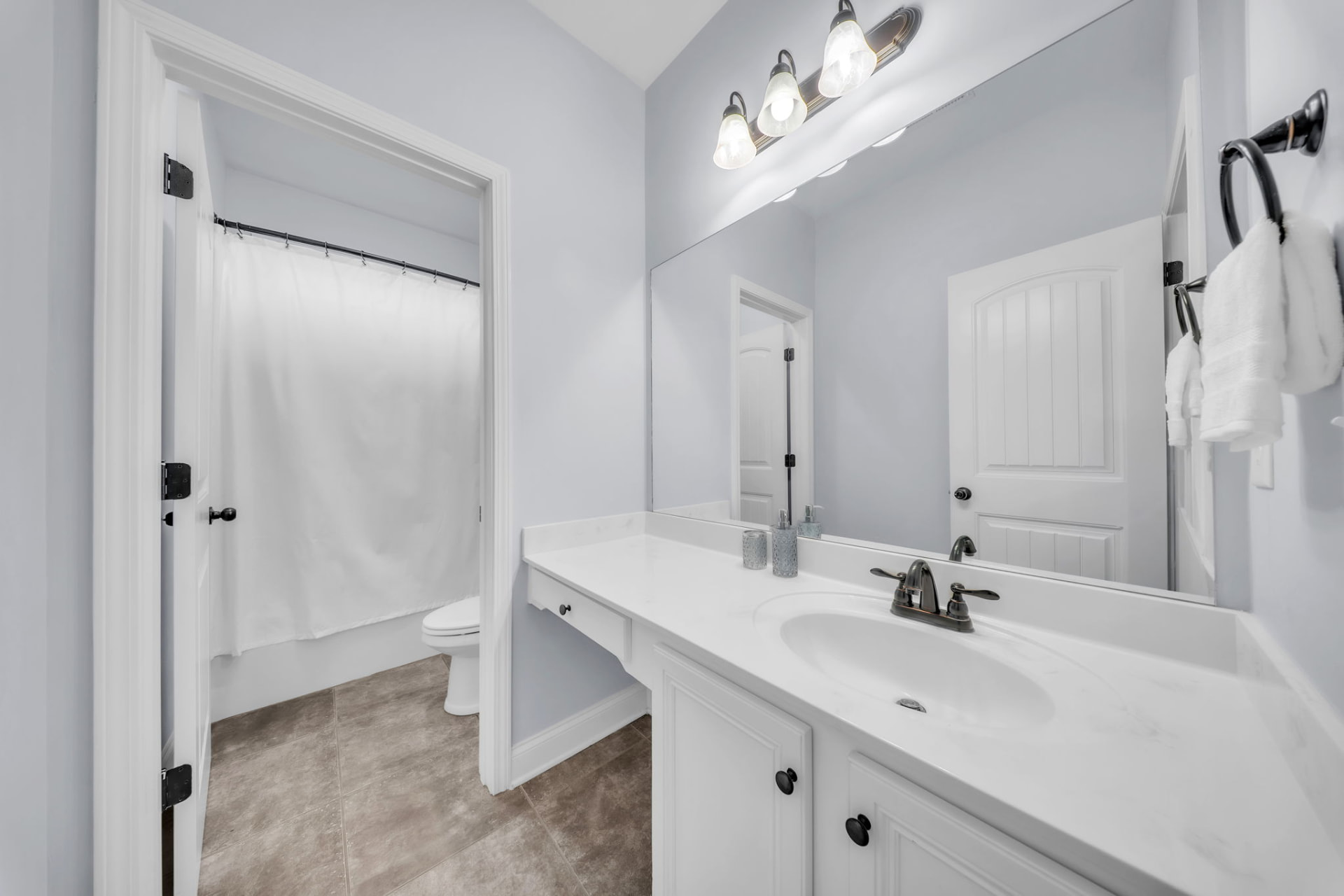 28 Ashby Grove Dr — photo 15