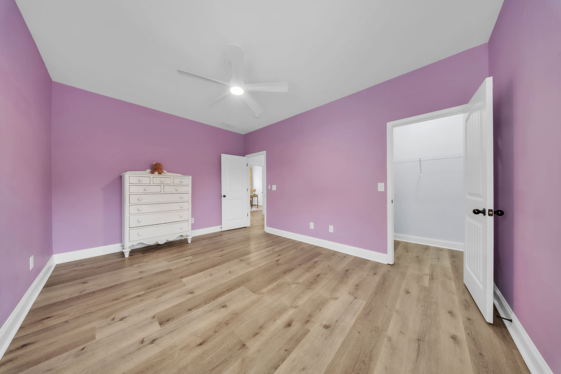 28 Ashby Grove Dr — photo 34